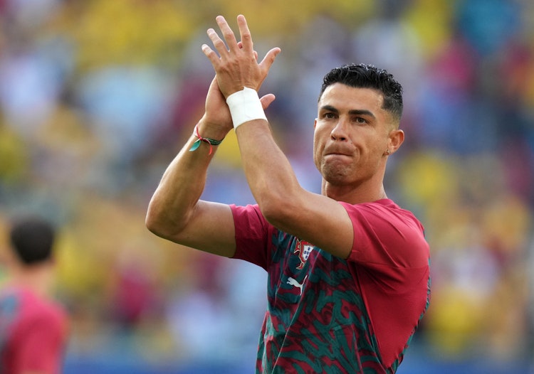 World Cup odds and Round of 32 predictions for soccer betting on Thursday.