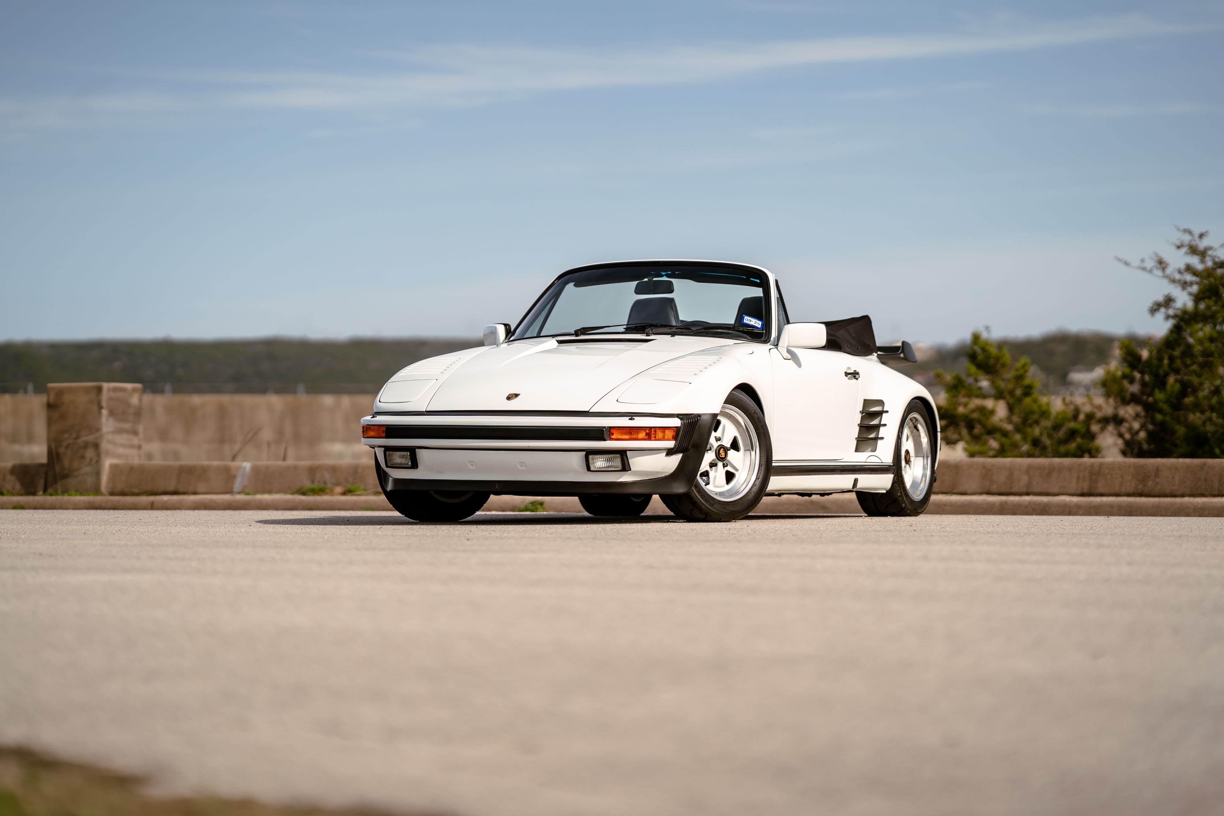 1986 Porsche 930 Turbo in White on Black with the factory slatenose M505 option.