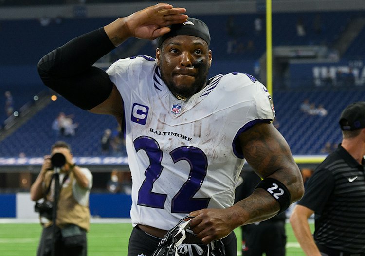 NFL Week 1 best bets from the Dimers model, featuring Derrick Henry.