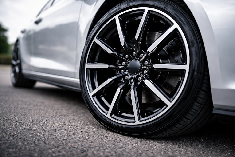 Changer les jantes de sa voiture : quand et comment bien choisir