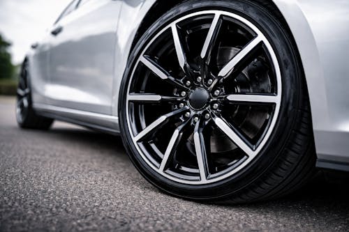 Changer les jantes de sa voiture : quand et comment bien choisir
