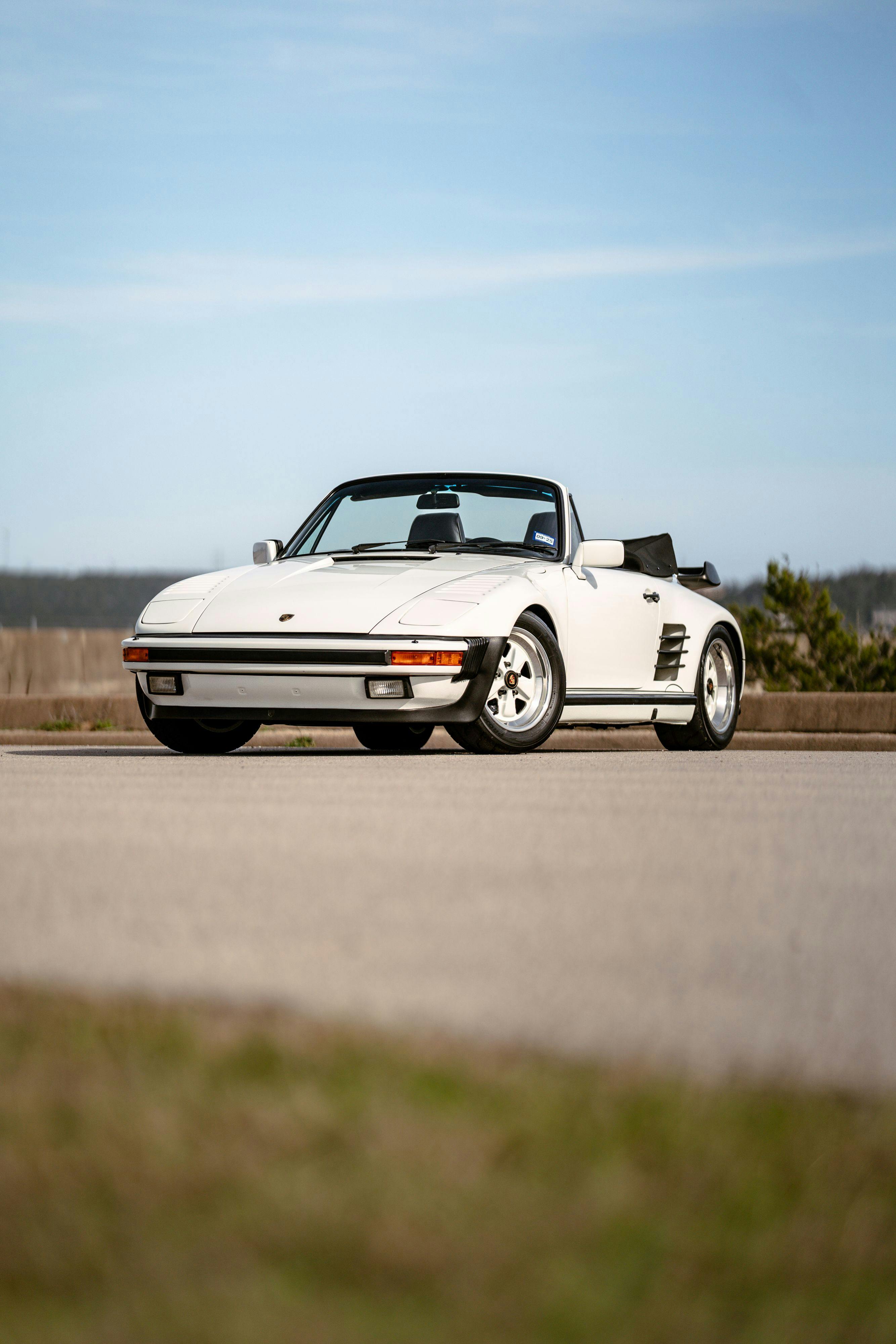 1986 Porsche 930 Turbo in White on Black with the factory slatenose M505 option.
