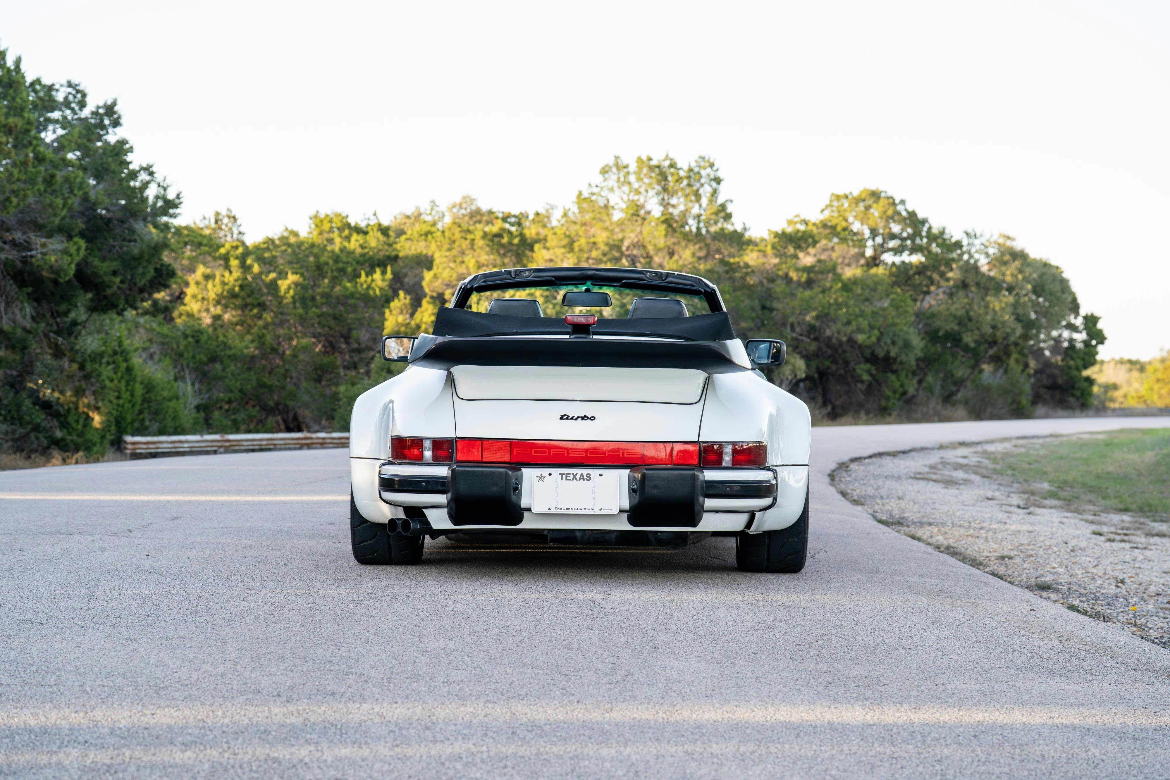 1986 Porsche 930 Turbo in White on Black with the factory slatenose M505 option.