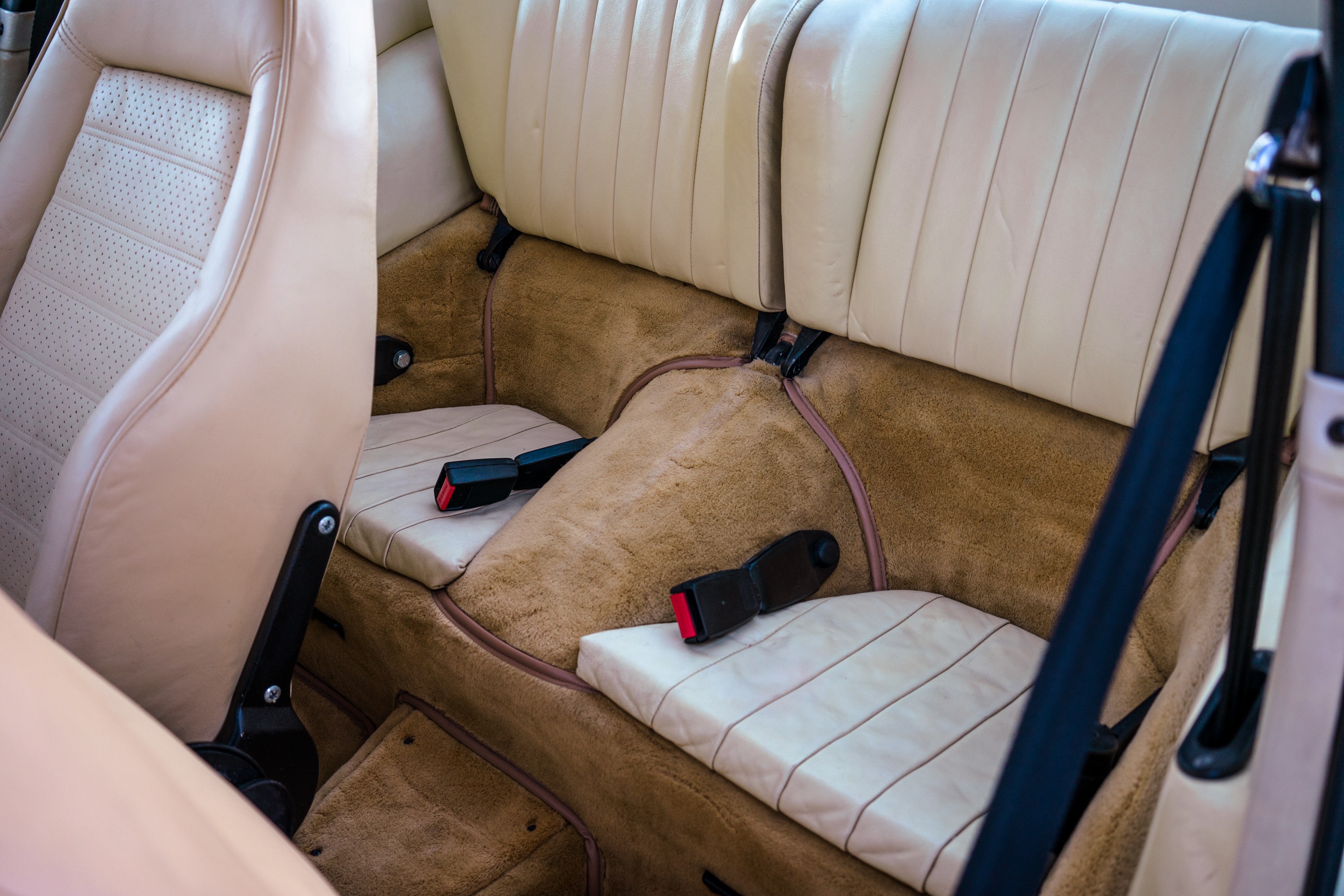 1976 Porsche 930 Turbo interior with color-to-sample leather.