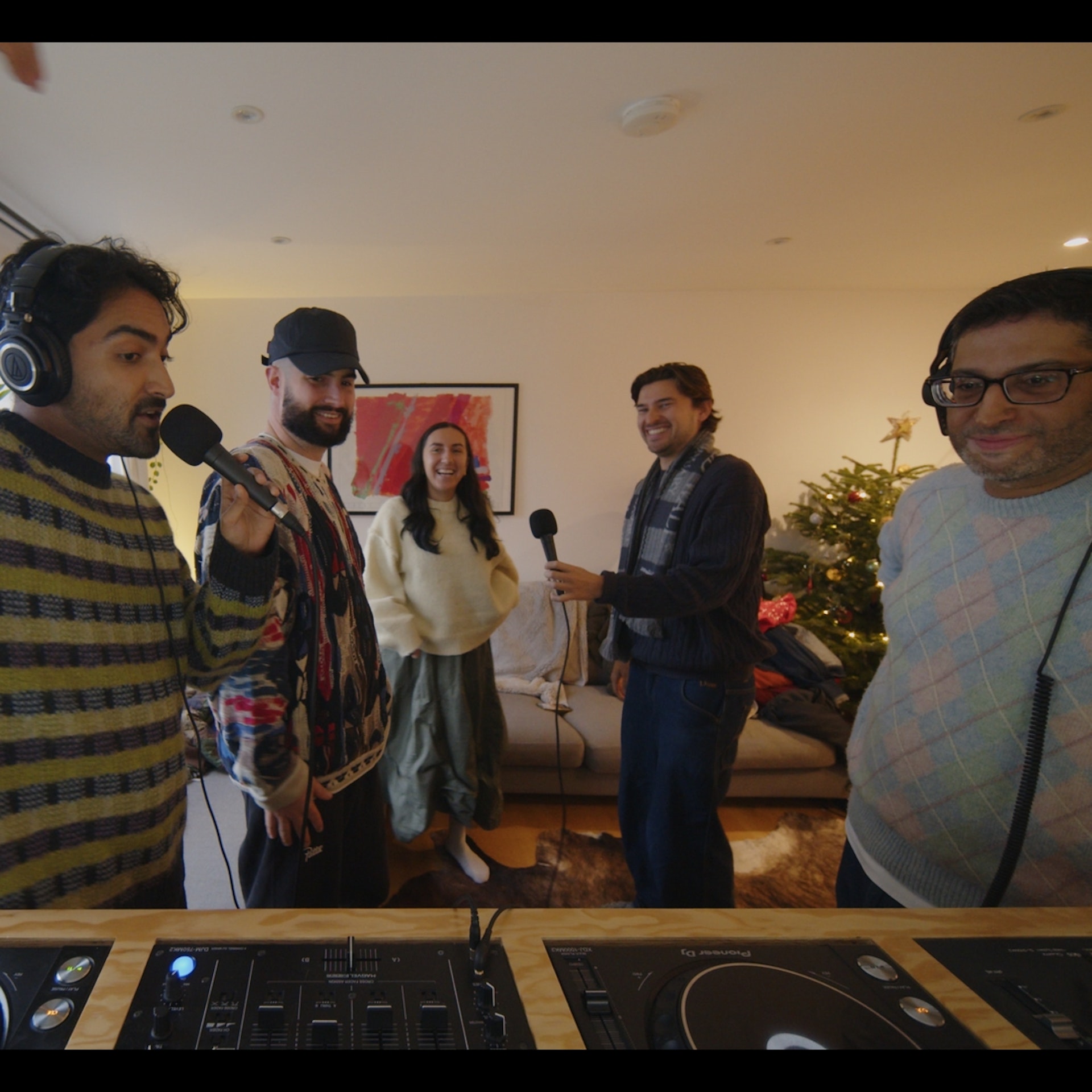 First Light: Christmas Special w/ Rohan Rakhit & DJ Gilla (Yuletide Mix)