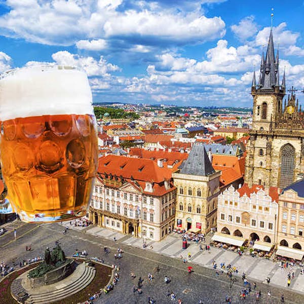 Experience Life in Prague with Locals 's main gallery image