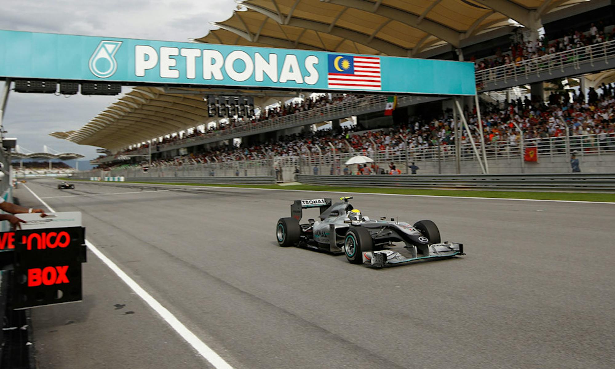 Bahrain Grand Prix in Malaysia - 2026 - Mercedes-AMG PETRONAS F1 Team