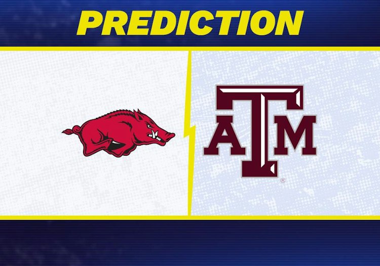 Arkansas takes on Texas A&M in College Football action.