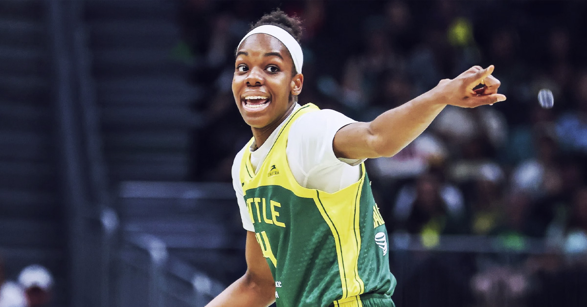 WNBA Props and Parlay Picks: One bet to make in each game on Saturday, July 4