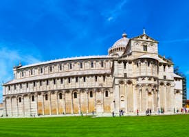 Exploring Pisa: A walk to the Leaning Tower's thumbnail image