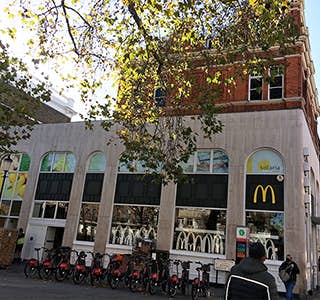 Chelsea Swingin’ London's gallery image