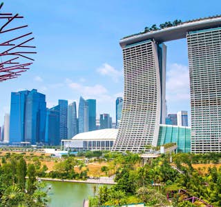 Live Virtual Walking Tour of Singapore's City Center's gallery image