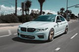 2019 BMW 3 Series thumbnail 1