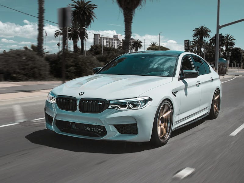 2019 BMW 3 Series - Image 1