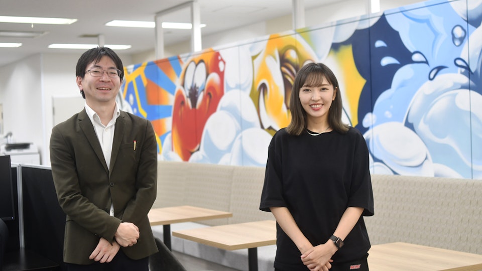グラファーの総務は、なぜ壁面に「落書き」のあるオフィスを作ったのか——社員に心地よいオフィス作り