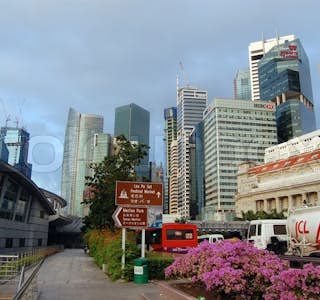 Live Virtual Walking Tour of Singapore's City Center's gallery image