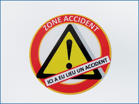 étiquettes danger zone accident