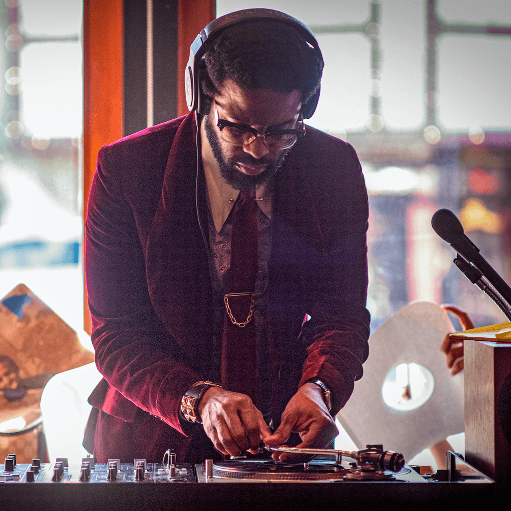 Artform Radio: Adrian Younge // 11-06-20