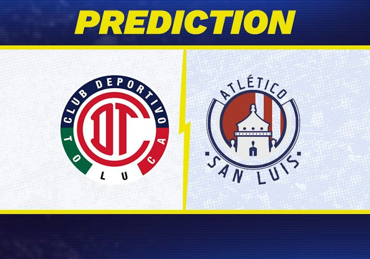 Toluca takes on San Luis in Liga MX action.