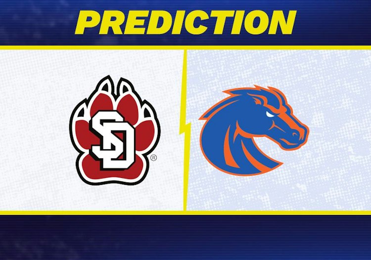 South Dakota takes on Boise State in College Football action.