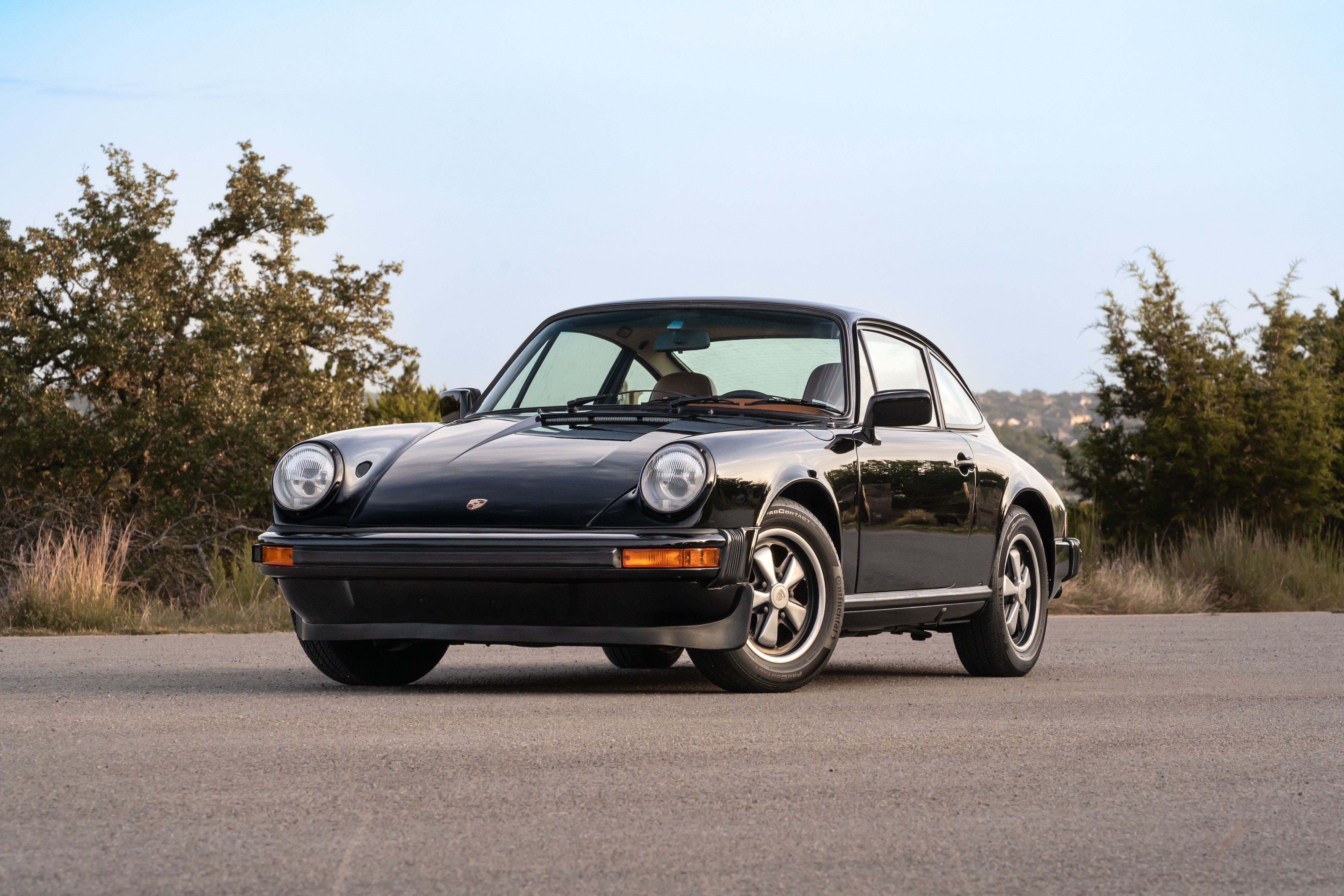 1976 Porsche 911S Sportomatic in Black on Cinnamon.