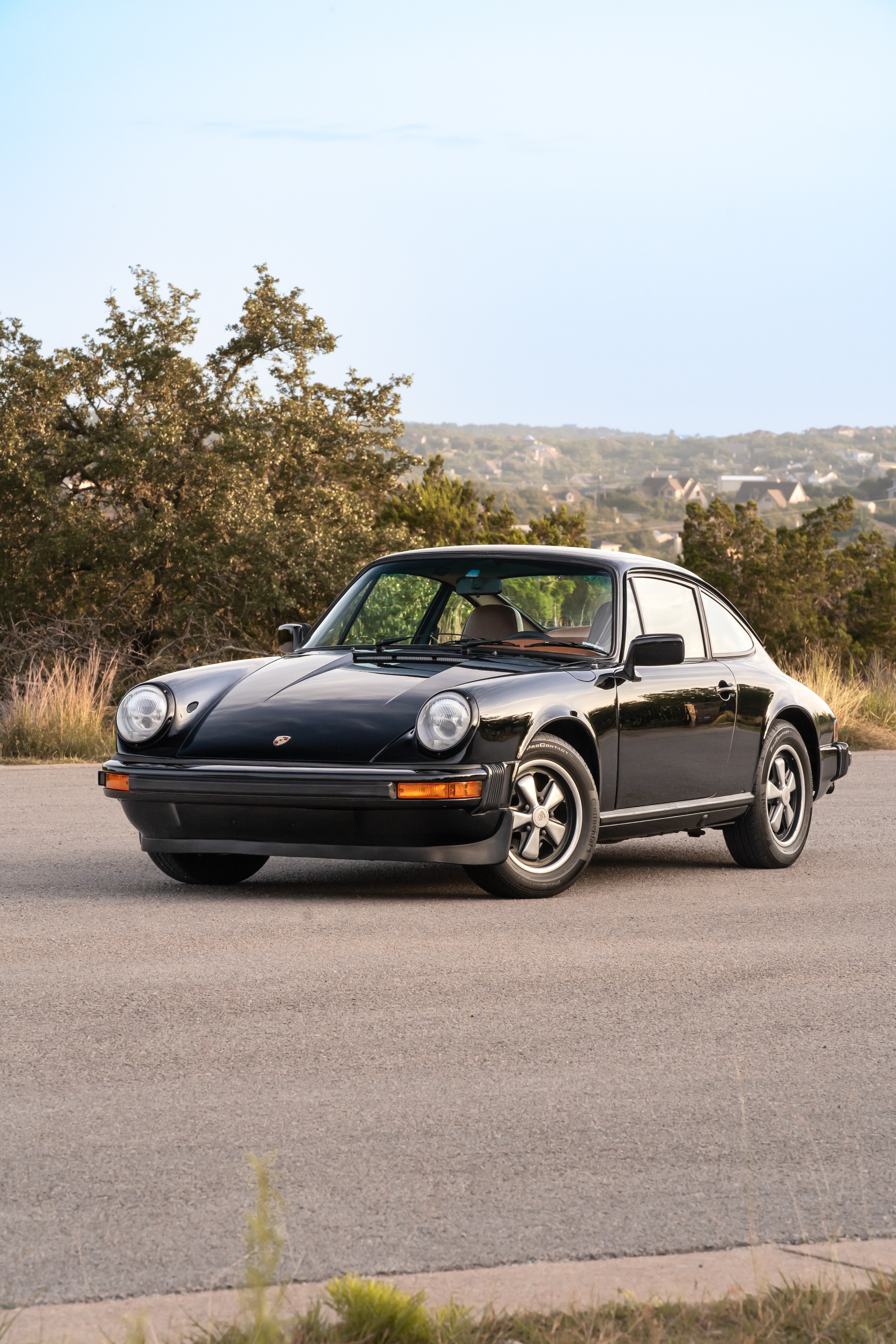 1976 Porsche 911S Sportomatic in Black on Cinnamon.