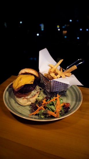 Bloof Burger