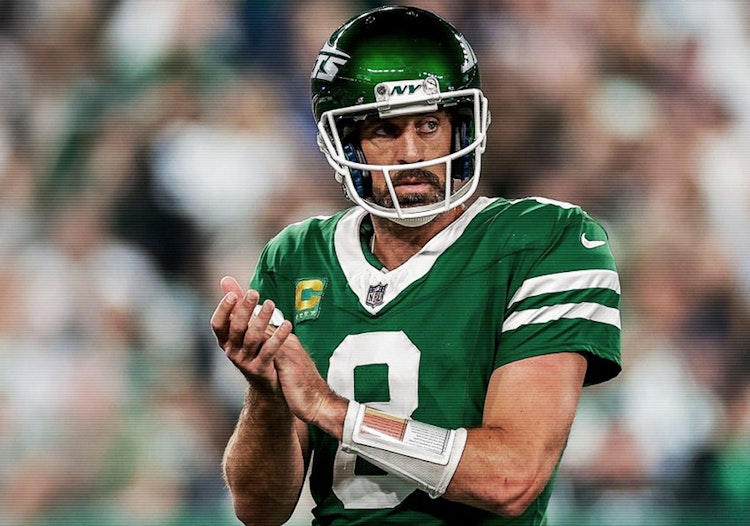 Bills, Jets, Aaron Rodgers, Week 6, NFL, Betting Strategy.