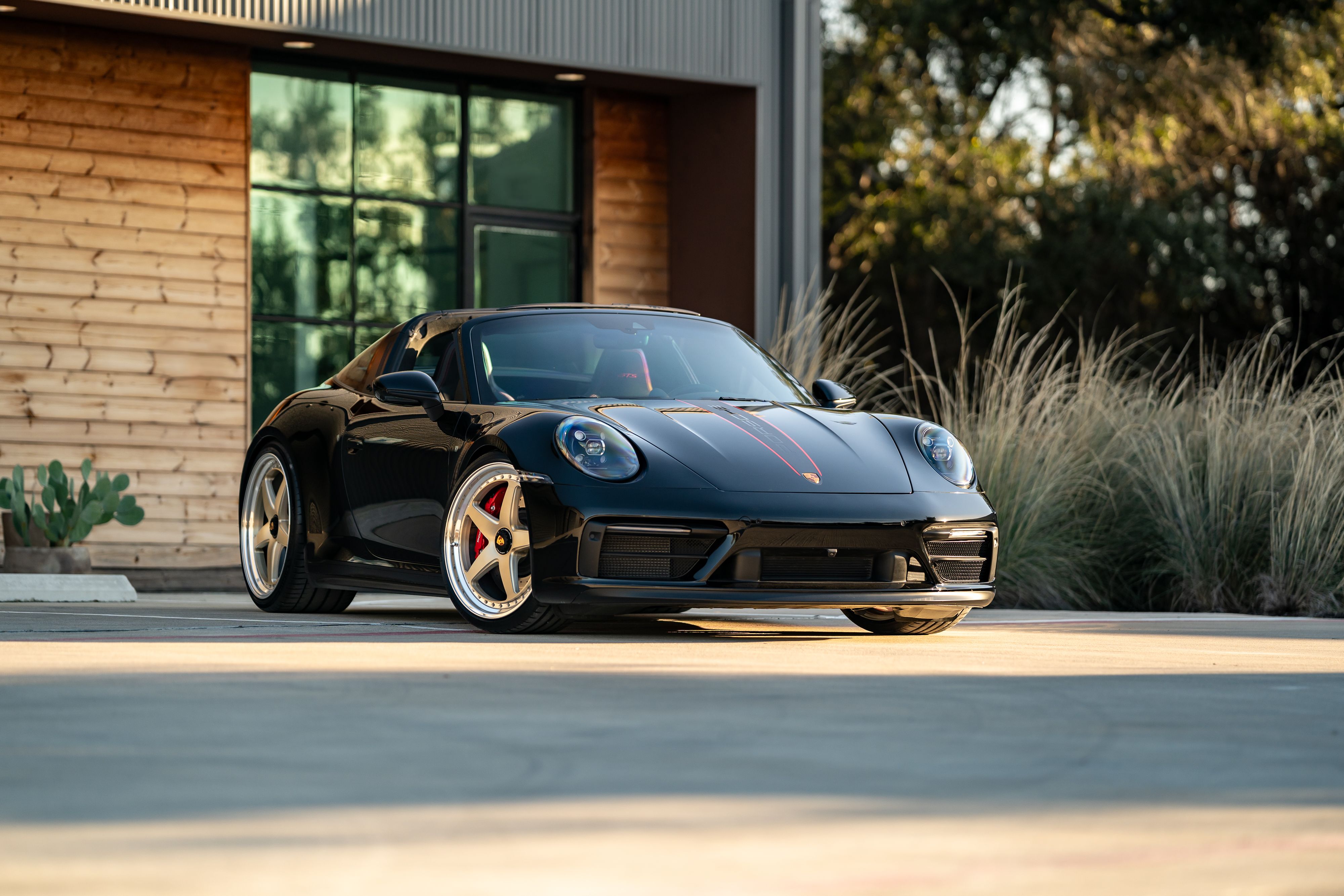 2023 Porsche 911 Carrera 4 Targa GTS in Dripping Springs, TX.