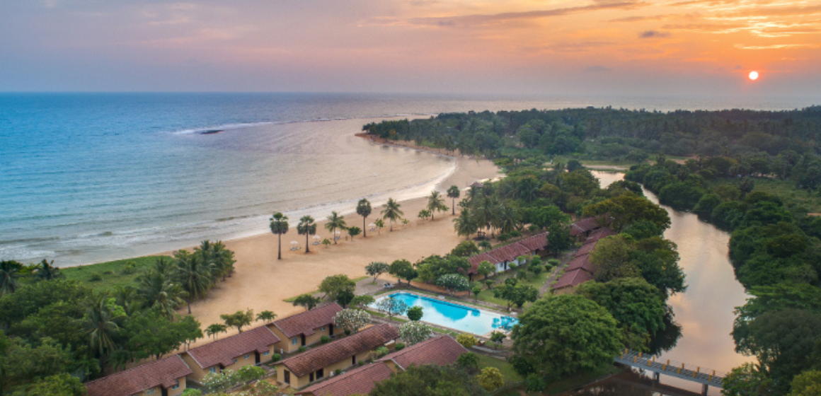 Website-Blog-Image---Pasikudah-beach-in-Sri-Lanka.png