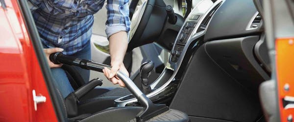 Comment nettoyer les tâches sur vos sièges de voiture