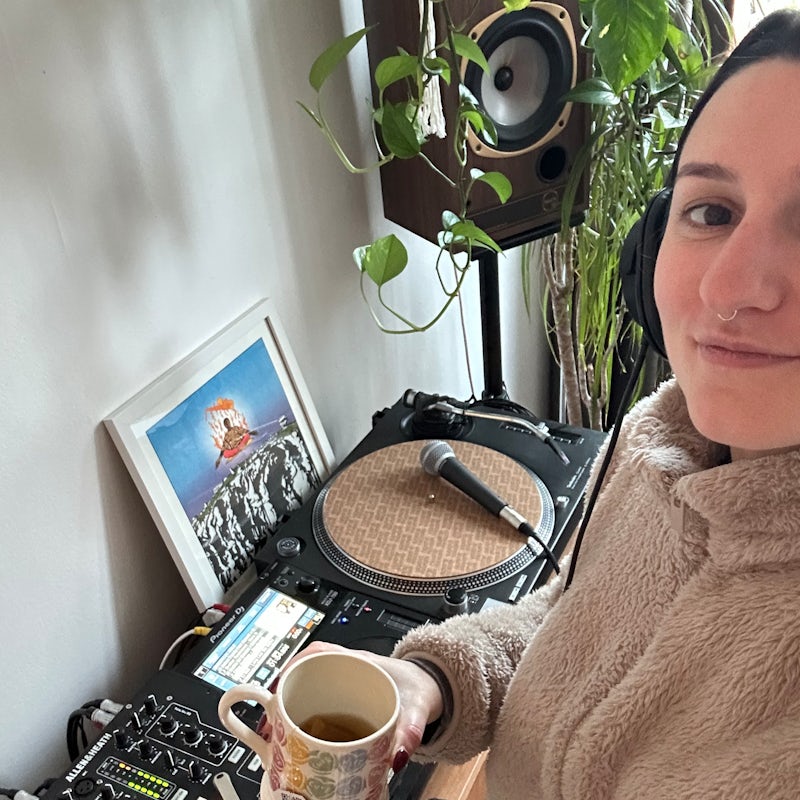 Worldwide Breakfast: Valentine Comar