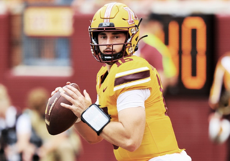 Minnesota Golden Gophers QB Max Brosmer.