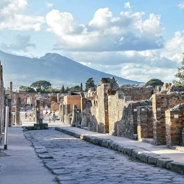 Walking Tour of Pompeii with an Archaeologist's main gallery image