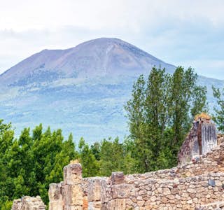 Exploring Naples's gallery image