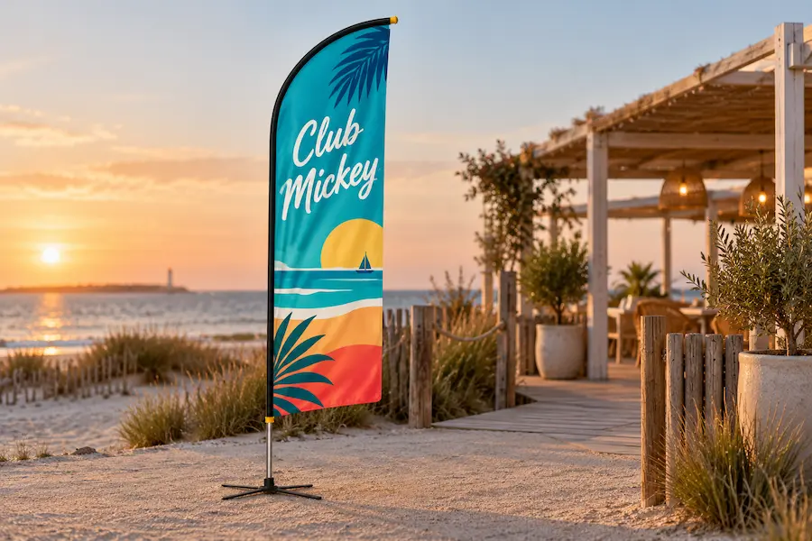 Beachflag Plume personnalisé, voile polyester effilée montée sur mât aluminium