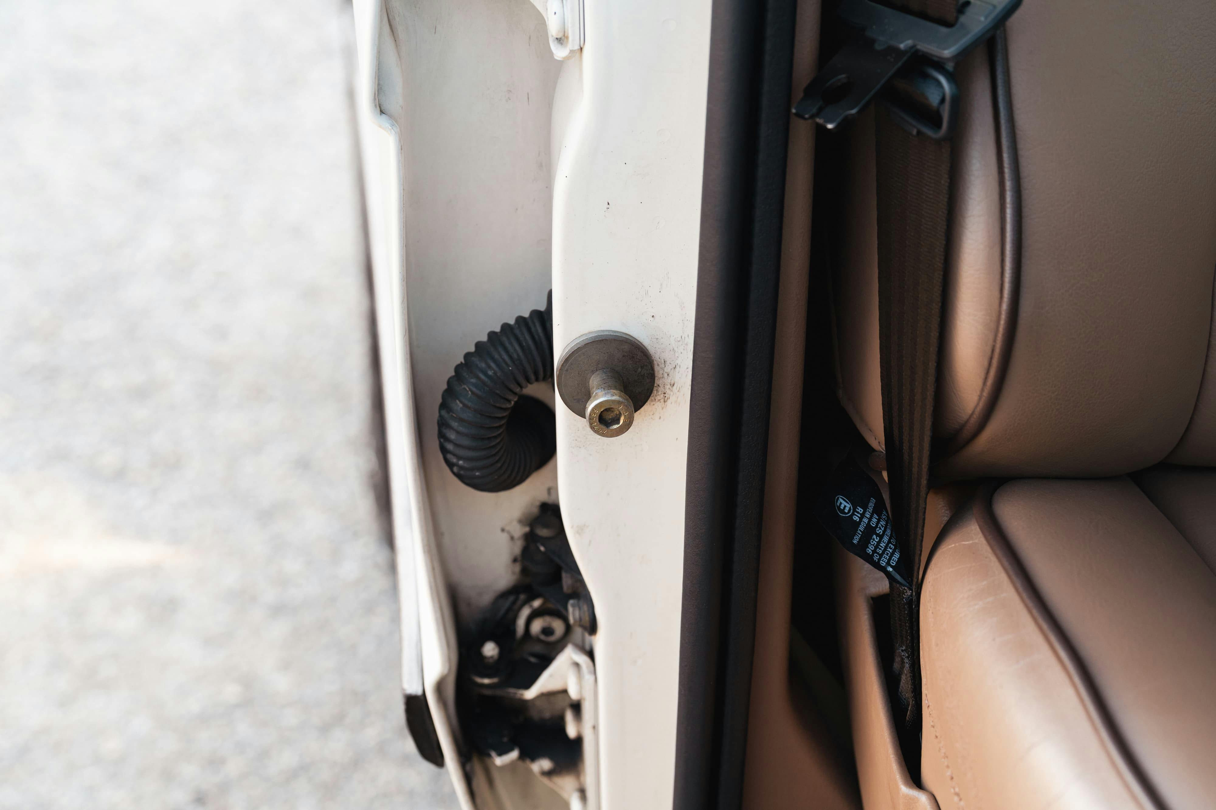 1995 White Land Rover Range Rover County Long Wheel Base in Austin, TX.