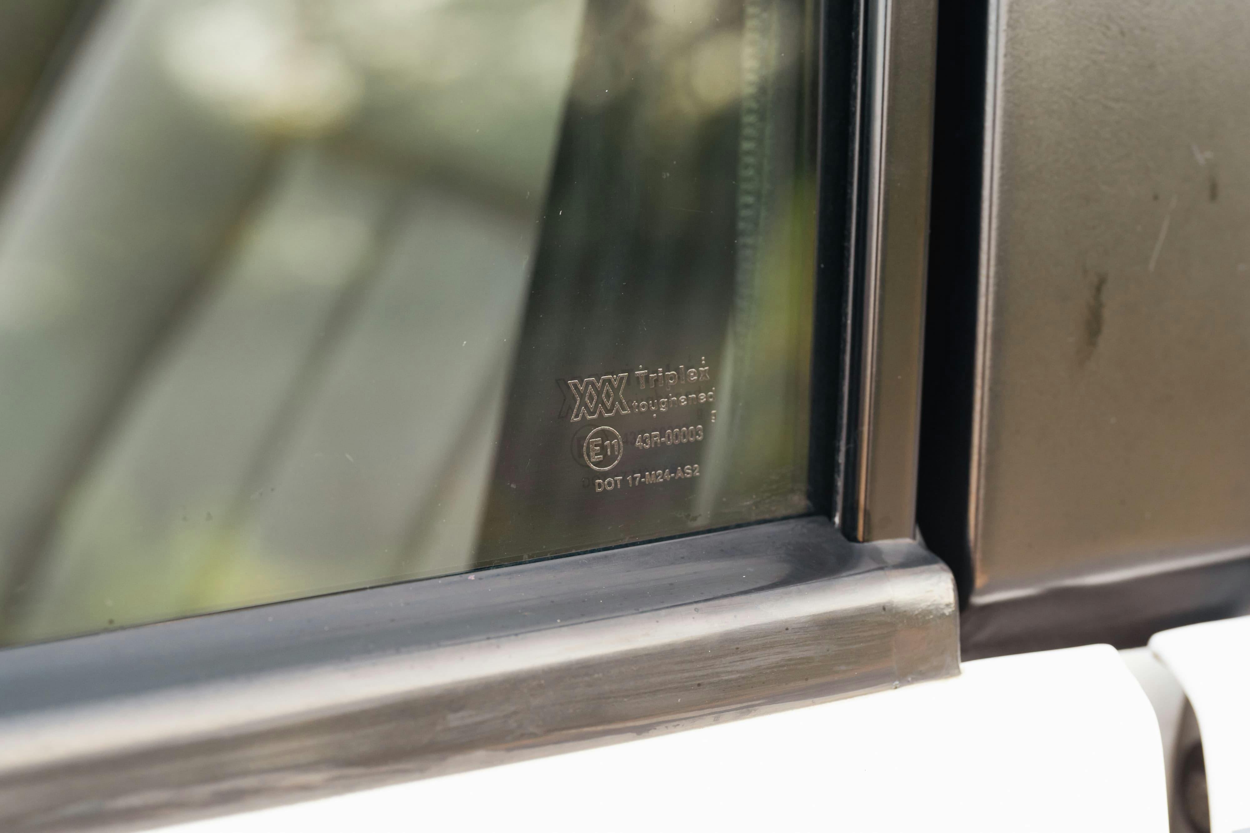 1995 White Land Rover Range Rover County Long Wheel Base in Austin, TX.