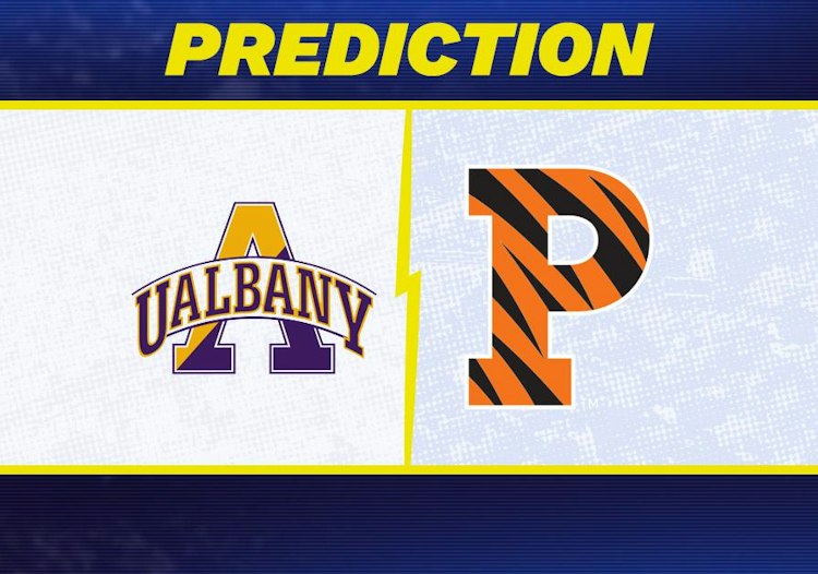 Albany NY takes on Princeton in College Football action.