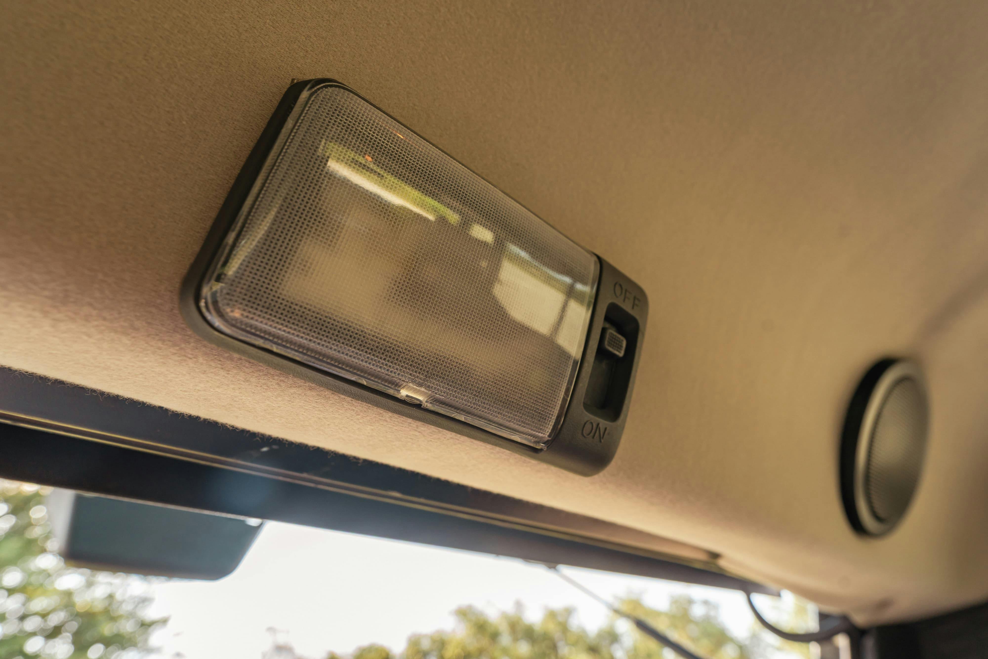 1995 White Land Rover Range Rover County Long Wheel Base in Austin, TX.