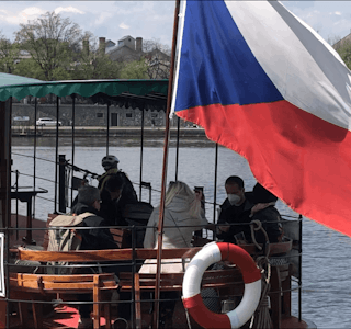Experience Life in Prague with Locals 's gallery image