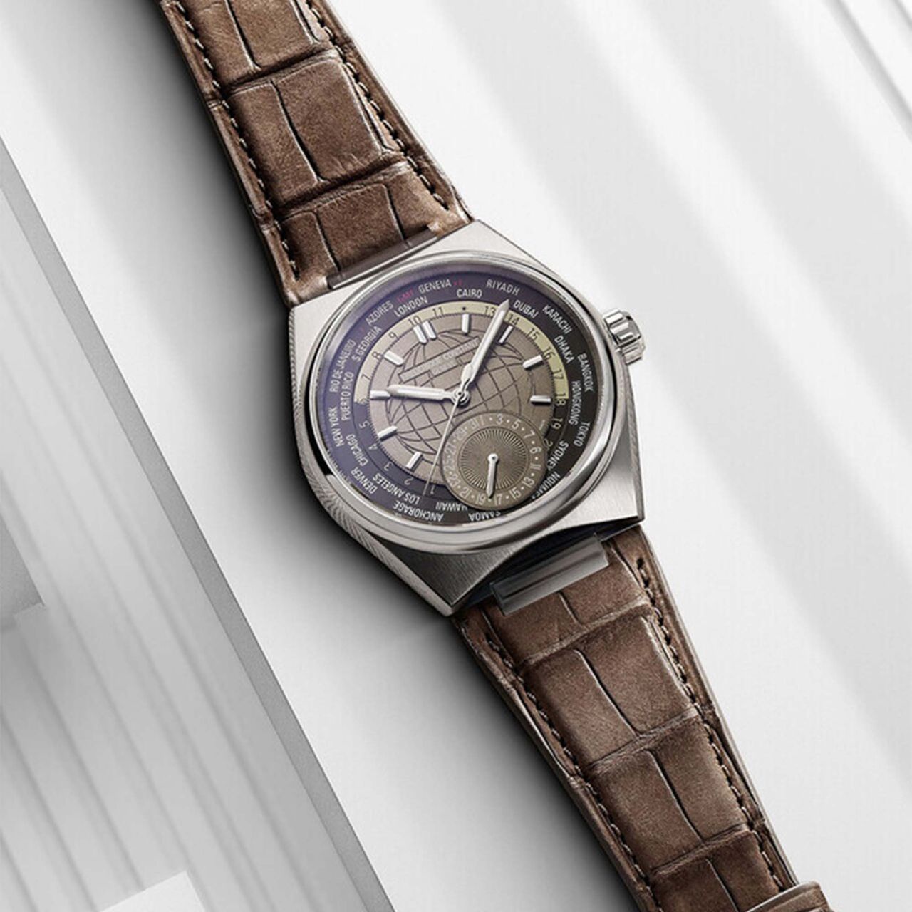 2023_Frederique_Constant_Highlife_Worldtimer_Manufacture_FC-718C4NH6_Image_01.jpg