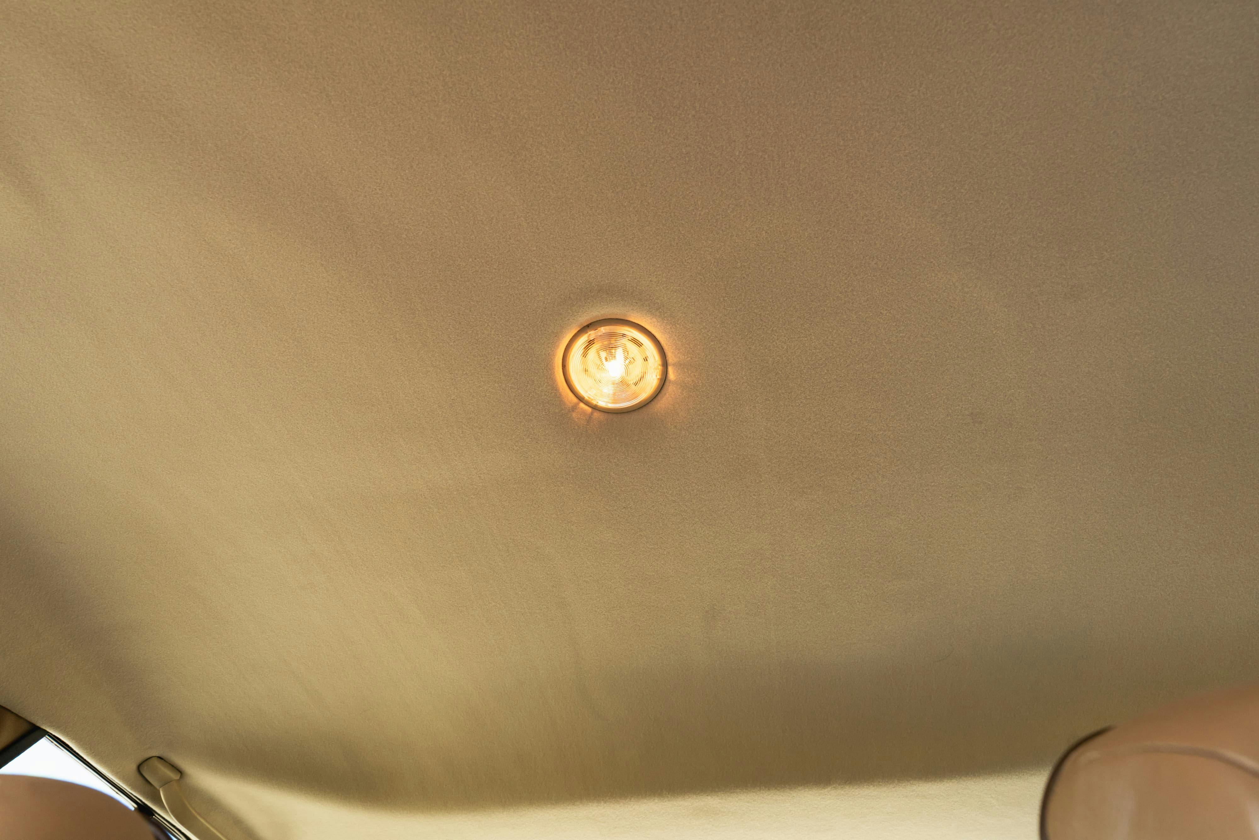 1995 White Land Rover Range Rover County Long Wheel Base in Austin, TX.