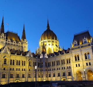 Parliament Square - A Walk Through History's gallery image