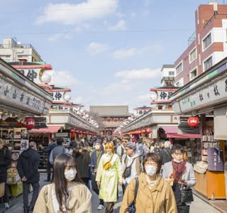 Virtual stroll in Asakusa (Tokyo) with A Local Expert's gallery image