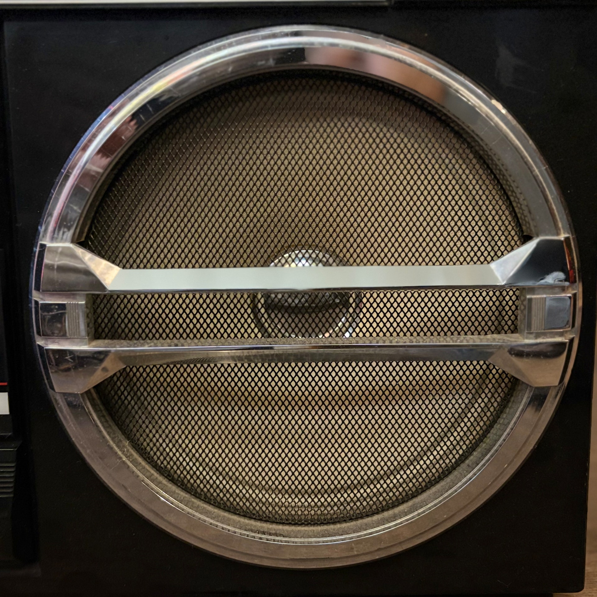 Looking for the Perfect Radio: Batida