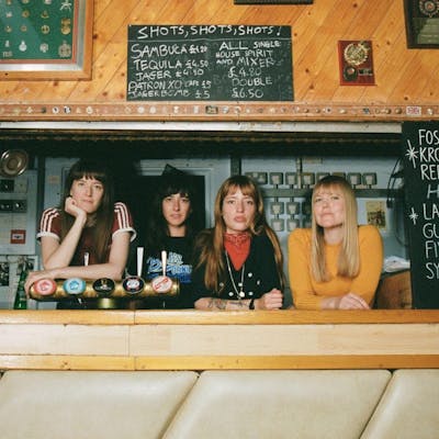 Planet Bitchos: Los Bitchos in France