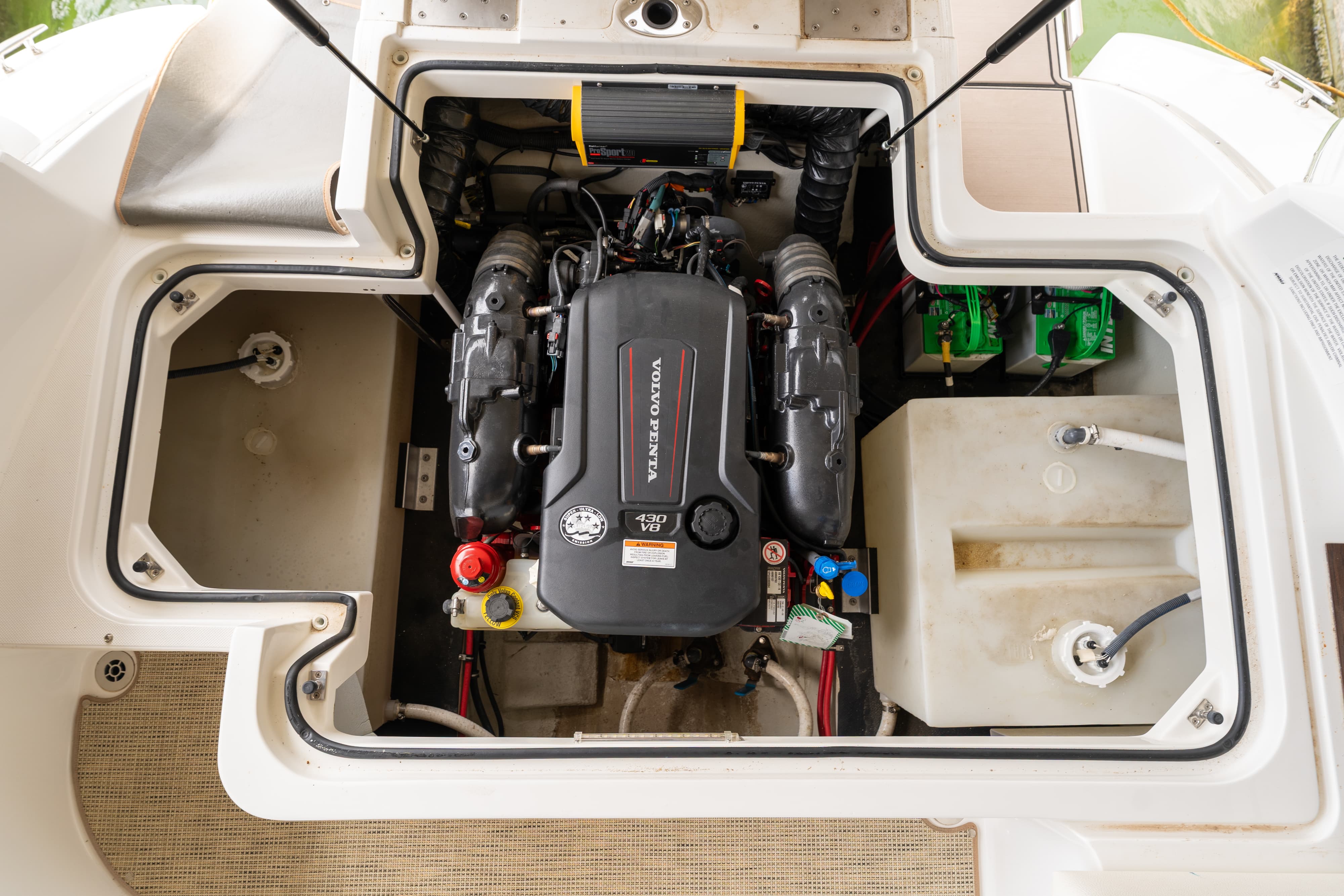 Volva Penta Engine in a 2018 Cobalt R7 Surf boat in Lakeway, TX.