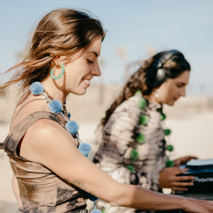 A friend's tale, a journey's delight.