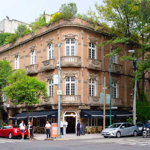 Mexico City's Bohemian & Parisian Inspired Neighborhood's main gallery image